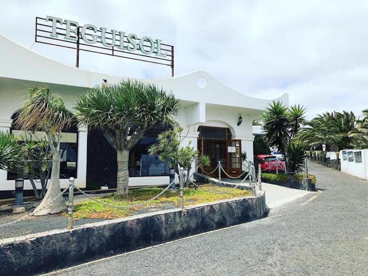 Vivienda Vacacional Rose Costa Teguise Exteriér fotografie